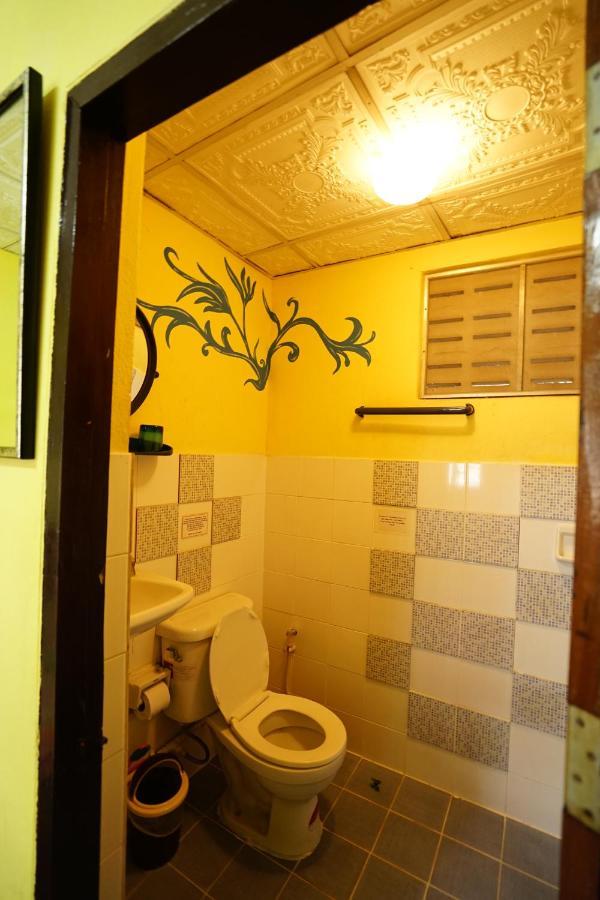 Diva Guesthouse Τσιάνγκ Μάι Εξωτερικό φωτογραφία