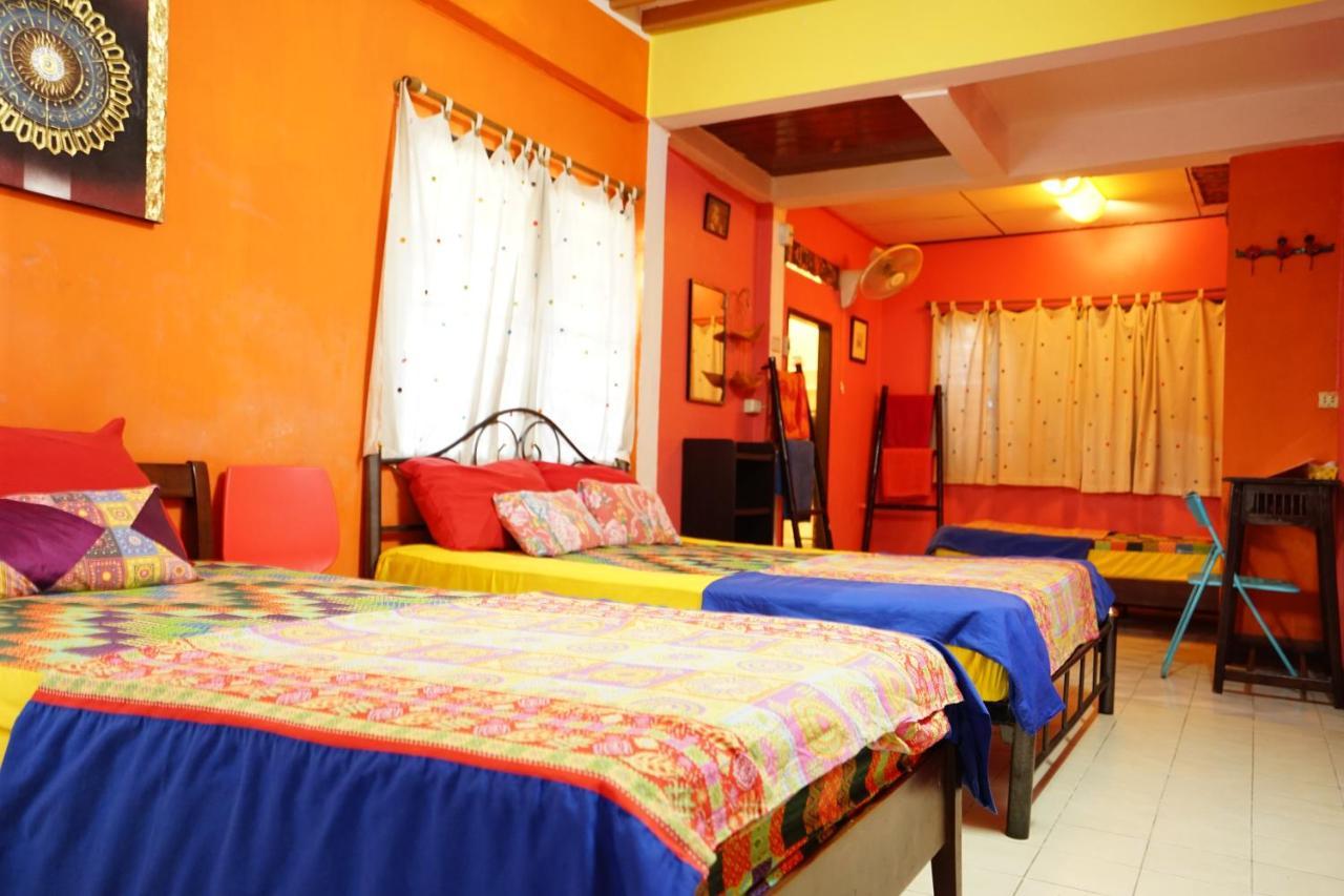 Diva Guesthouse Τσιάνγκ Μάι Εξωτερικό φωτογραφία