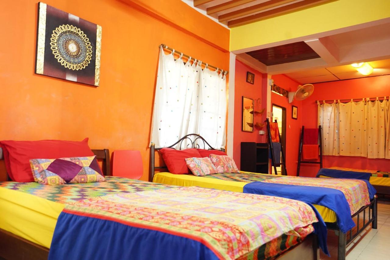 Diva Guesthouse Τσιάνγκ Μάι Εξωτερικό φωτογραφία